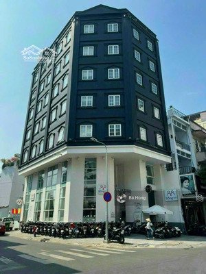 siêu dòng tiền trung tâm quận 7 tòa chdv hầm 7 tầng - dt: 10 x 30m - hđt: 240tr/th, giá: 45 tỷ