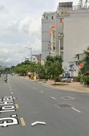 hẻm xe hơi tô hiệu, hẻm thông, diện tích đẹp 46m2 , tìm năng phát triển cao.