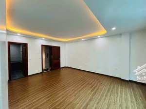 lô góc phố đội nhân tt quận ba đình - 7 tầng thang máy ô tô đỗ cửa