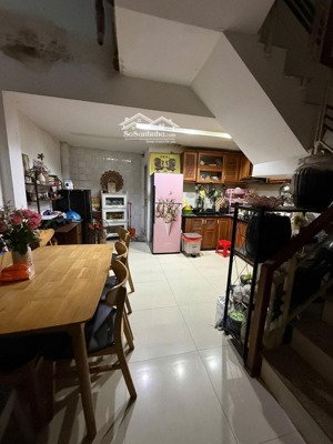 nhà 3 tầng kiệt 6m ô tô đỗ đậu điện biên phủ cách đường 20m