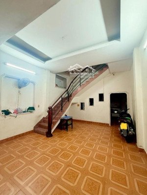 âu cơ 60m² ngang 4m nở hậu, xe đạu cửa, hxt phường 9 tân bình 7.4 tỷ