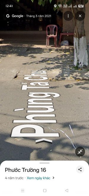 chính chủ gửi bán nhà 3 tầng 3 mê - đường phùng tá chu - sơn trà -đà nẵng.
103,5 m2 - ngang 5 m .