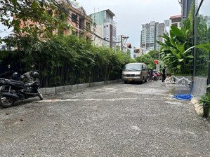 bán nhanh khuôn đất nguyễn văn hưởng trung tâm thảo điền, dt 30x35.5m, gpxd hầm 5 tầng, ~150tr/m²