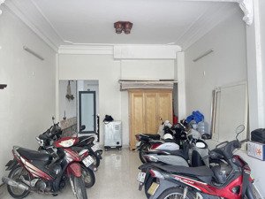 bán toà căn hộ, 4tầng, 9 phòng. mặt tiền mỹ an, ngũ hành sơn . khán đài pháo hoa. 86m2. chỉ 11.xty