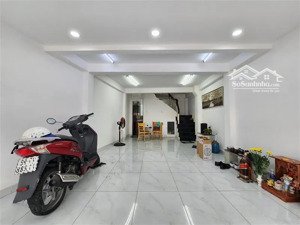 bán nhà mặt phố 39m2, 17 tỷ tại huỳnh văn bánh, phường 10, phú nhuận, hcm