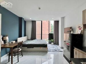 Cho Thuê Căn Hộ Ban Công Full Nội Thất Ngay Toà Nhà Etown Quận Tân Bình