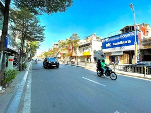 bán nhà mặt phố nguyễn lương bằng, 30,5 tỷ, 78m2, chính chủ, đống đa, hà nội