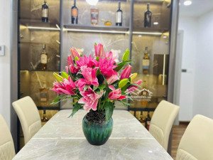 bán căn hộ chung cư dream town, 5 tỷ, 98m2, 3pn2vs. full đồ. liên hệ xem nhà 24/7.