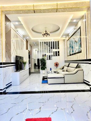 bán nhà có dòng tiền 12tr/ tháng tại đ.tô vĩnh diện, đông hòa, dĩ an giá 1 tỷ890 gần chợ đông hòa.