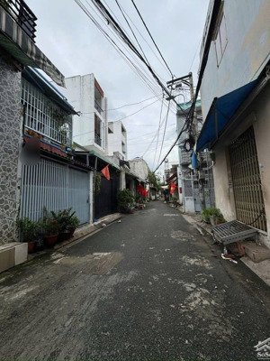 bán nhà hẻm thông xe hơi khu tô hiệu 46m2 2 tầng giá 5,2 tỷ 