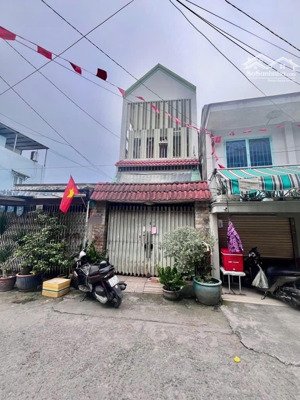 bán nhà 2 tầng kp6 quốc lộ 1a phường thạnh lộc, q12,dt 73m²(4x18). hẻm 5m, gần cầu an lộc giá 6tỷ