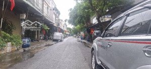 nhà 3 lầu mtkd + 12 phòng trọ dòng tiền 12tr/tháng