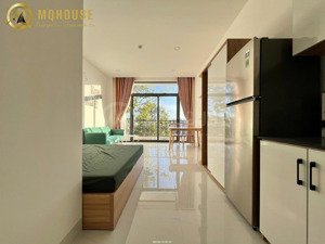 cho thuê căn hộ cao cấp , khu đảo kim cương quận 2 , có ban công , chỗ để oto