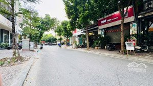 chính chủ bán nhà mặt phố xuân quỳnh dt 68m2, mt 5m, thang máy, vỉa hè, kinh doanh sầm uất
