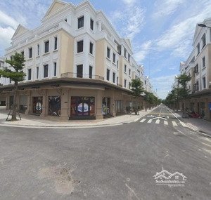 cần bán căn nhà phố tại vincom royal park tp đông hà - giá 4,9 tỷ