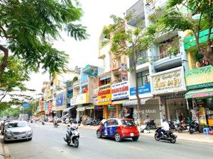bán nhà mặt tiền kinh doanh quận 10 - nguyễn tri phương, dt 3x10m - 6 tầng - giá 9,8 tỷ