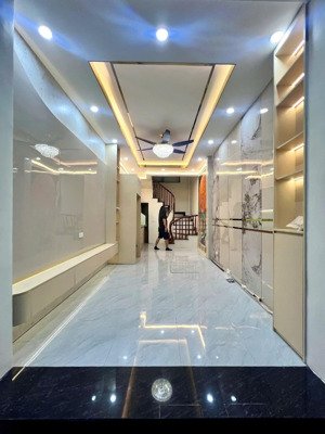 duy nhất căn phân lô ngõ 18 ngô quyền, ôtô chạy vòng quanh, 30m2, 4 tầng full nội thất, 6.9 tỷ