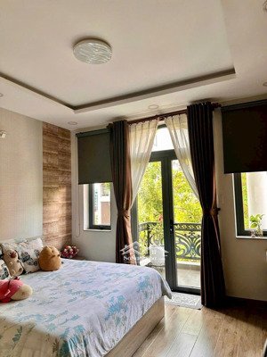 cho thuê nhà nguyên căn đường thành công quận tân phú(4x20m 4pn,3 lâu làm văn phòng) 30 triệu/thang