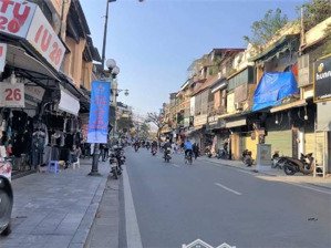 hiếm!bán nhà phố hàng bông, hoàn kiếm, dt 93m2/mt 3,5m, ô tô 25m, dòng tiền, giá 115 tỷ.