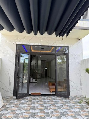 cho thuê nhà 2 tầng đường hói kiểng, khu nam hoà xuân