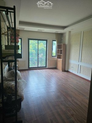 chính chủ cho thuê nhà hồ tùng mậu - 7 tầng - thang máy - gara ô tô - full đồ cao cấp -