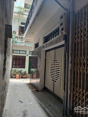 lõi đống đa, lô góc 2 mặt thoáng, 5 tầng, dt 50m, mt 5.7m, kd dòng tiền không dưới 50tr/tháng