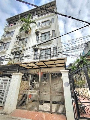 bán nhà cổ linh,lbien gần aeon-trước nhà ô tô tránh-45m 6tầng-lô góc-4 phòng ngủ-siêu rẻ chỉ 9,x ty