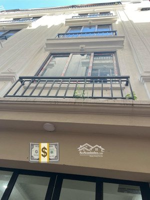 em bán nhà 33m - 136 cầu diễn giá 7,8 tỷ...