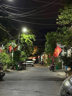 cần bán đất biển có 8 phòng trọ - kiệt 5m5 dũng sĩ thanh khê, với dòng thu 10tr/tháng