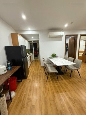 bán nhà ngô quyền,hà đông, dt 51m2, giá 10,8 tỷ vnd phân lô-ô tô đỗ cửa-sát vách khu đô thị văn khê