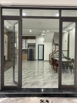 Cho thuê nhà xây mới Kiều Sơn , Văn Cao . Phù hợp chuyên gia , gia đình ở lâu dài