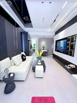 Bán nhà 3 tầng 4PN, mới đẹp, có chỗ đỗ ô tô, 53 m2, 4 tỷ 750, Trần Cao Vân, Thanh Khê