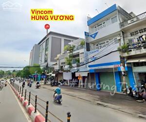 27 triệu - CHO THUÊ NHÀ 4 TẦNG MẶT TIỀN CÁCH MẠNG THÁNG 8, sát bên VINCOM HÙNG VƯƠNG