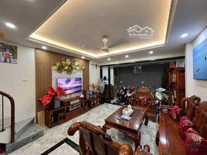 chỉ 9.9 tỷ - 6 tầng x 42m thang máy - phố minh khai - mặt tiền 5m - full nội thất - dân xây