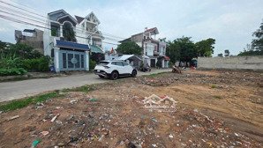 bán lô đất sổ riêng ngay siêu thị bicg đông hoà dĩ an tphcm