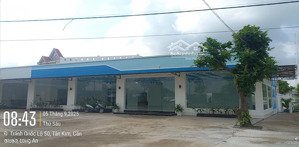 nhà mặt tiền 25 m , sàn xây dựng 125 m2 . cho thuê hoặc bán