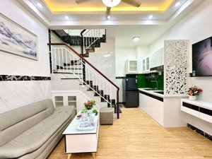 gấp! bán nhà đẹp giá chỉ 3,75 tỷ tl đường nguyễn văn trỗi , p15, phú nhuận shr sang tên ngay