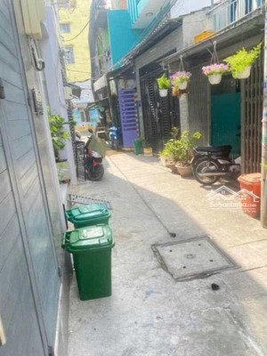 chỉ 4.27 có ngay căn nhà 4.2 *12m( 50.4m) , 2 lầu, mã lò , btda, bình tân