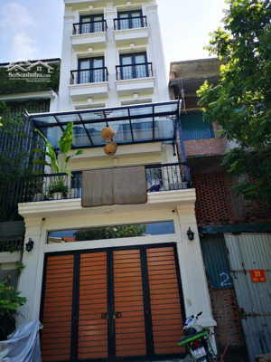 cho thuê nhà liền kề phố nguyễn khuyến, văn quán, hà đông. dt 100m2x5 tầng, mt 4.8m, 22tr/th