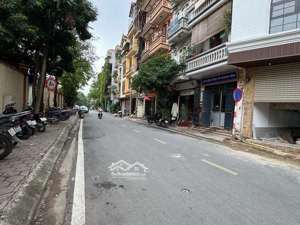 phân lô hoàng sâm - cầu giấy mặt ngõ ô tô tránh. dt: 47m2 5 tầng giá bán 15.8 tỷ