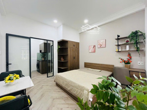 1 phòng ngủ giá siu yêu ngay cộng hoà đang trống sẵn có thể ở được 3-4 người