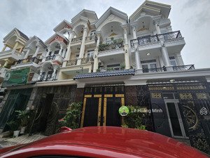 nhà phố 4,2m nở hậu 5,2m x 17m. đúc 3 lầu 1/ hẻm nhựa 7m đường hiệp thành 07