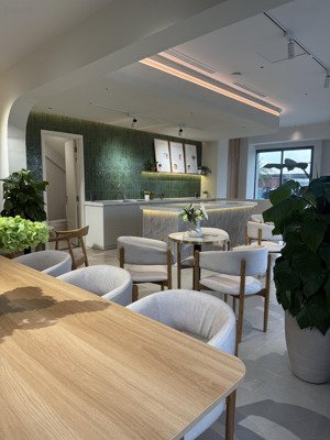 nhà phố thương mại chỉ từ 1 tỷ 2 ngay tại trung tâm thành phố mới