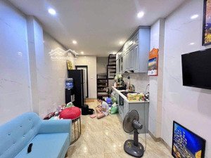 bán nhà võ thị sáu ở luôn giá chưa đến 5 tỷ sổ đỏ chính chủ