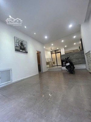 tân kiểng q.7- đ.nhựa 7m- gara ôtô- 50m2- 3tầng- shr- hcong đầy đủ- chỉ 10t8