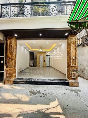 chính chủ bán nhà lò đúc trần khát chân - 5m ra oto - ngõ thông kinh doanh sầm uất