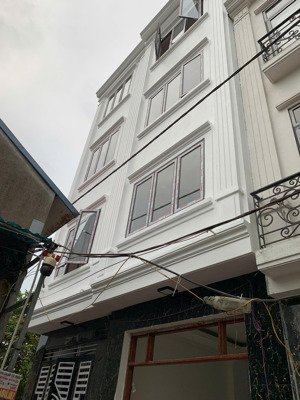 bán nr 36m2 tại cự khê, 3,6 tỷ, 3pn, 3wc, 4 tầng, mặt tiền 3.3m