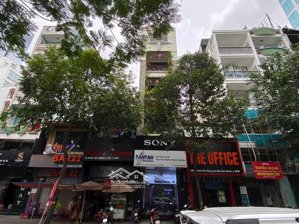 bán nhà mặt tiền tân phước q.10 , ngang 11m , 3 lầu vị trí cực kỳ đẹp