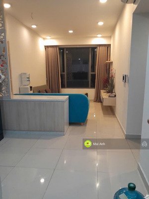 cho thuê nhanh căn hộ tresor 2pn-2wc. nội thất đầy đủ cao cấp. giá 18 triệu/tháng. lh e mai xem nhà