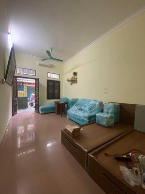 bán nhà ngay gần nghĩa tân - cầu giấy - phân lô - ô tô - dân xây - 56m x 4 tầng giá nhỉnh 16 tỷ